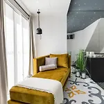 Galla ゲストハウス 3*