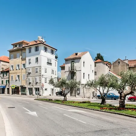 Galla Guest house 3*